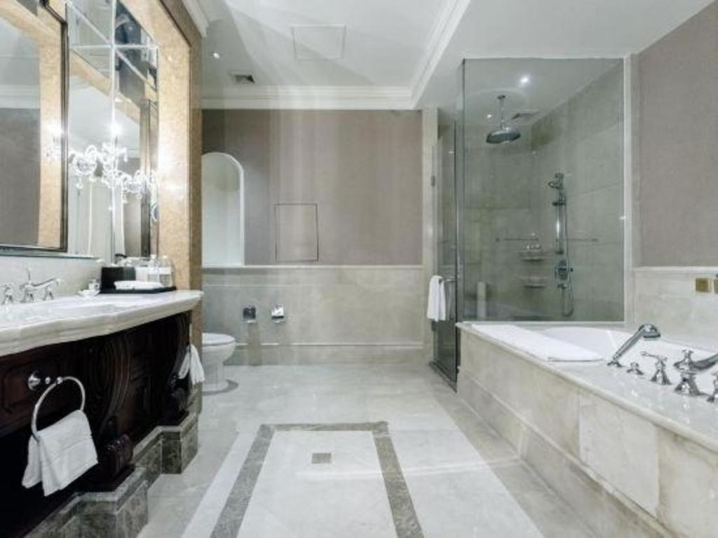 Dragon Lake Princess Hotel Guangzhou Exterior photo